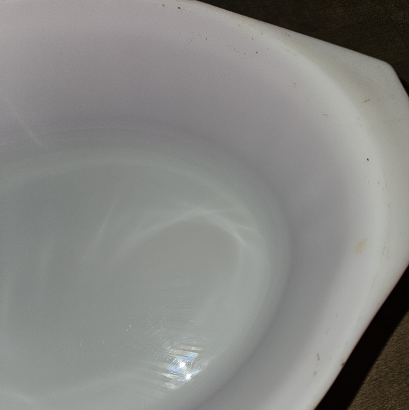 Pyrex Friendship Casserole Dish and Lid 2.5 QT Vintage - Picture 4 of 8
